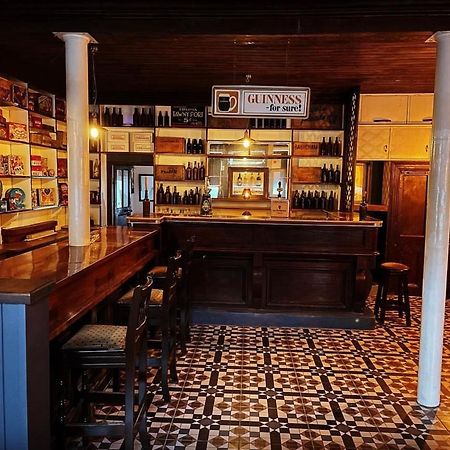 Вілла Tw O Connell Old World Irish Pub Керсівін Екстер'єр фото